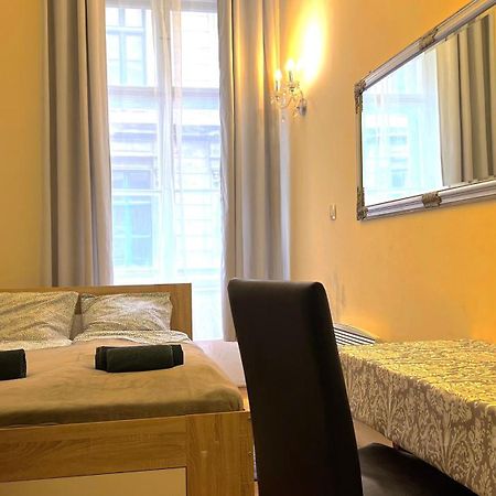 Best Of Guest House By Small Home Budapest Luaran gambar