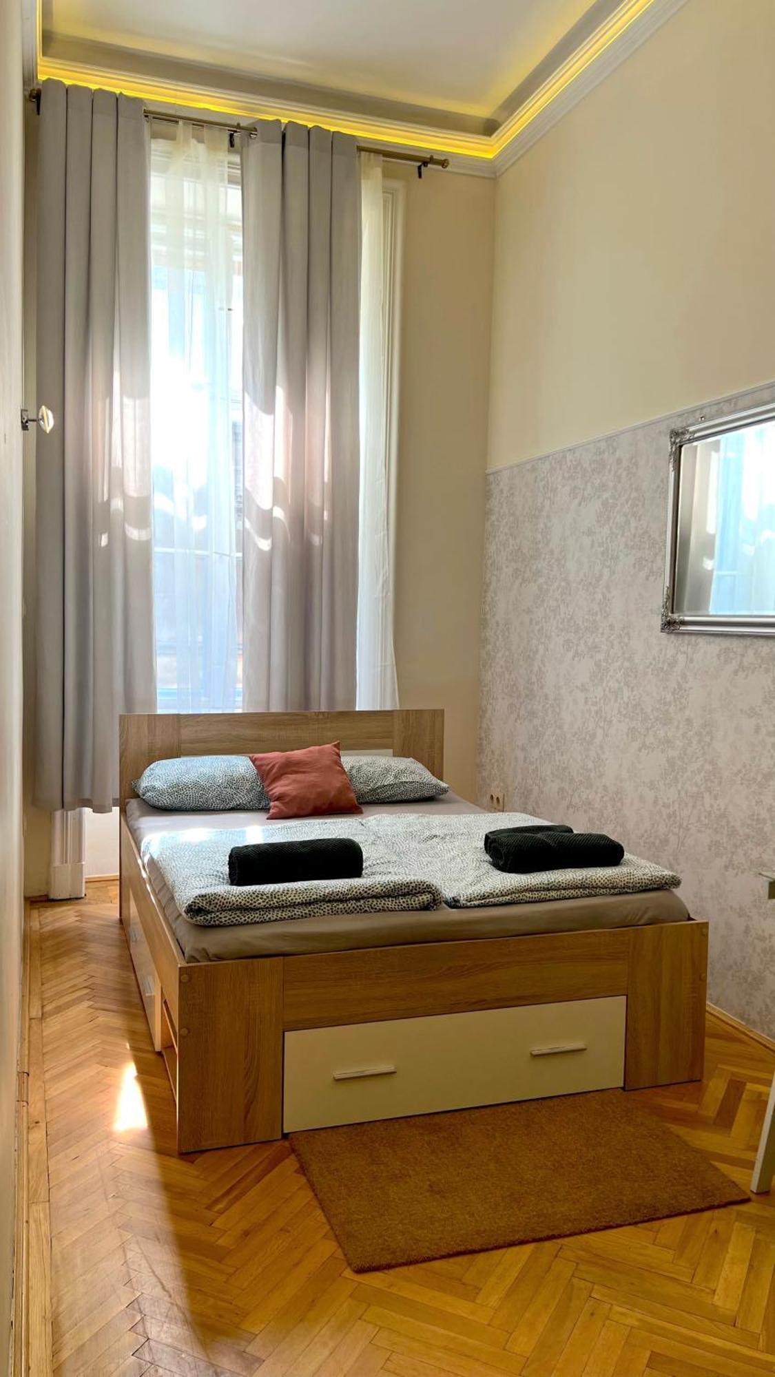 Best Of Guest House By Small Home Budapest Luaran gambar
